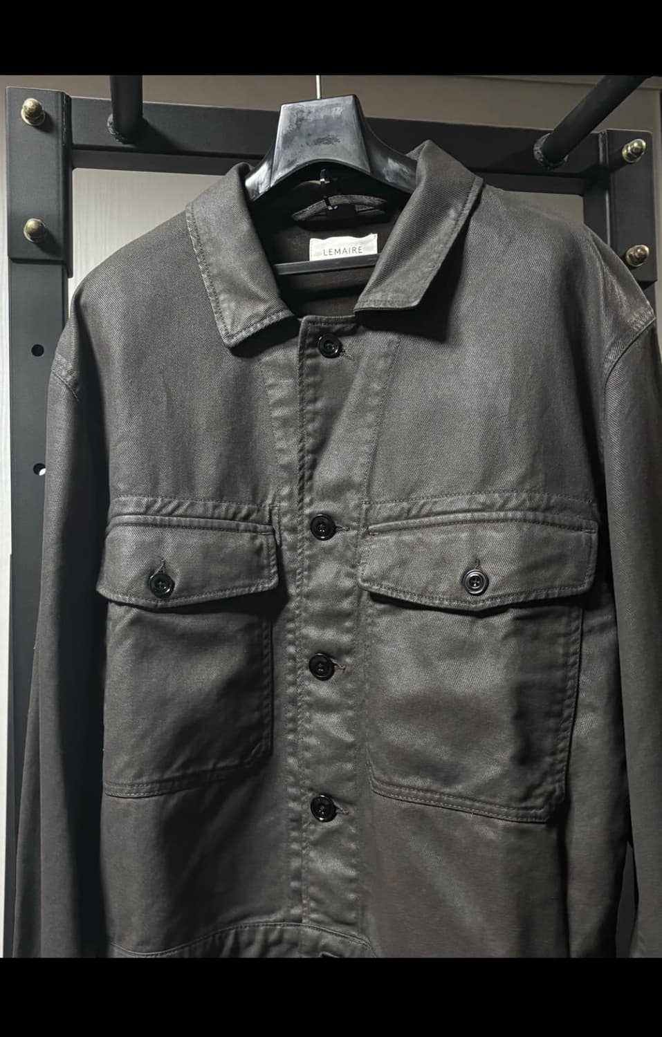 [50] Lemaire 샤이닝 코팅 트러커 데님 자켓 상품이미지4