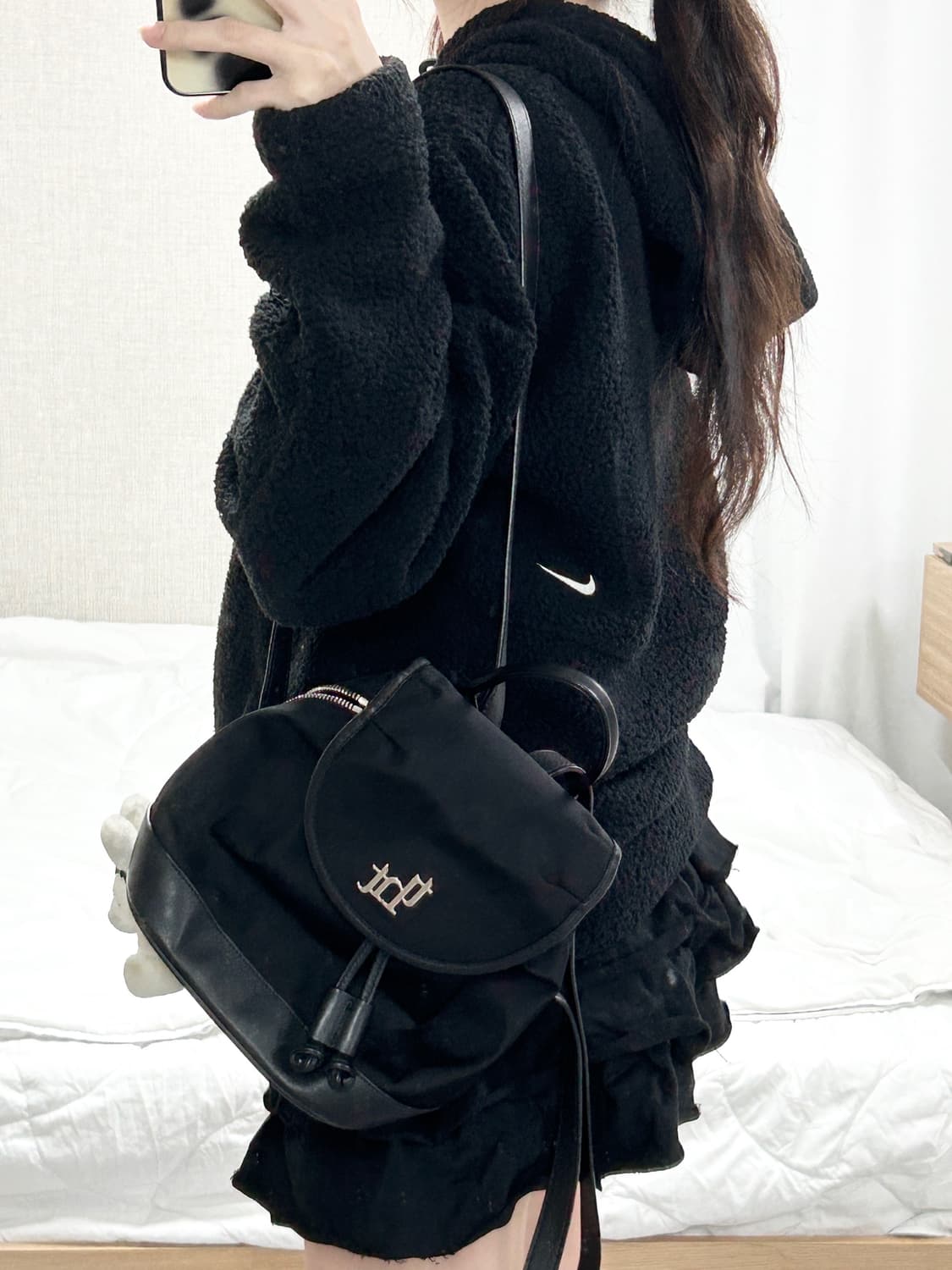 나이키 자수로고 블랙 뽀글이 후드 상품이미지3