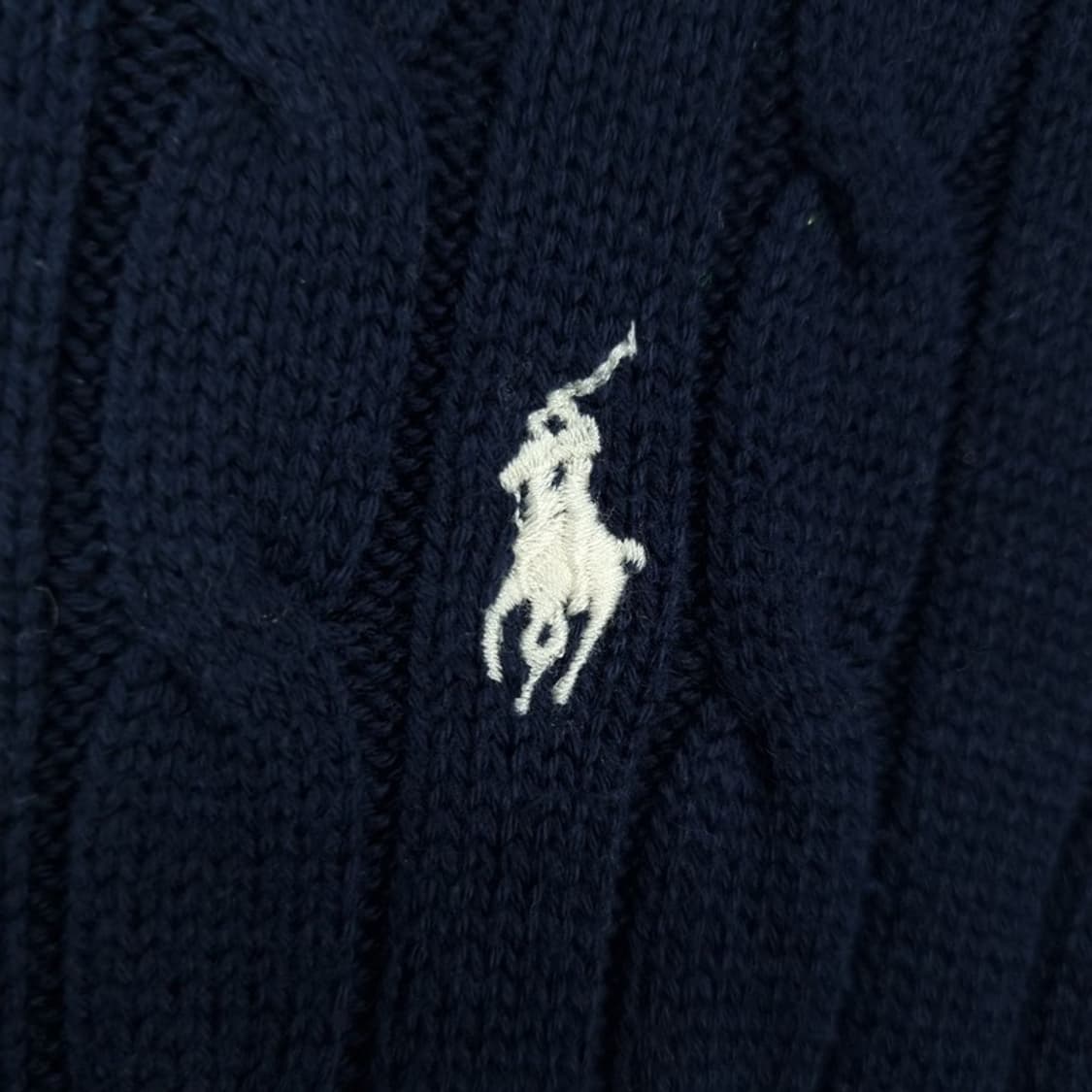 [폴로 랄프로렌] 포니 로고 자수 케이블 꽈배기 니트 네이비 M18590 상품이미지6