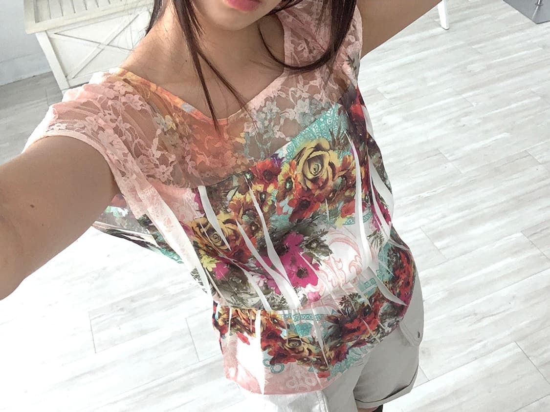 Y2K Lace Mesh Flower Graphic Half Sleeve 상품이미지6