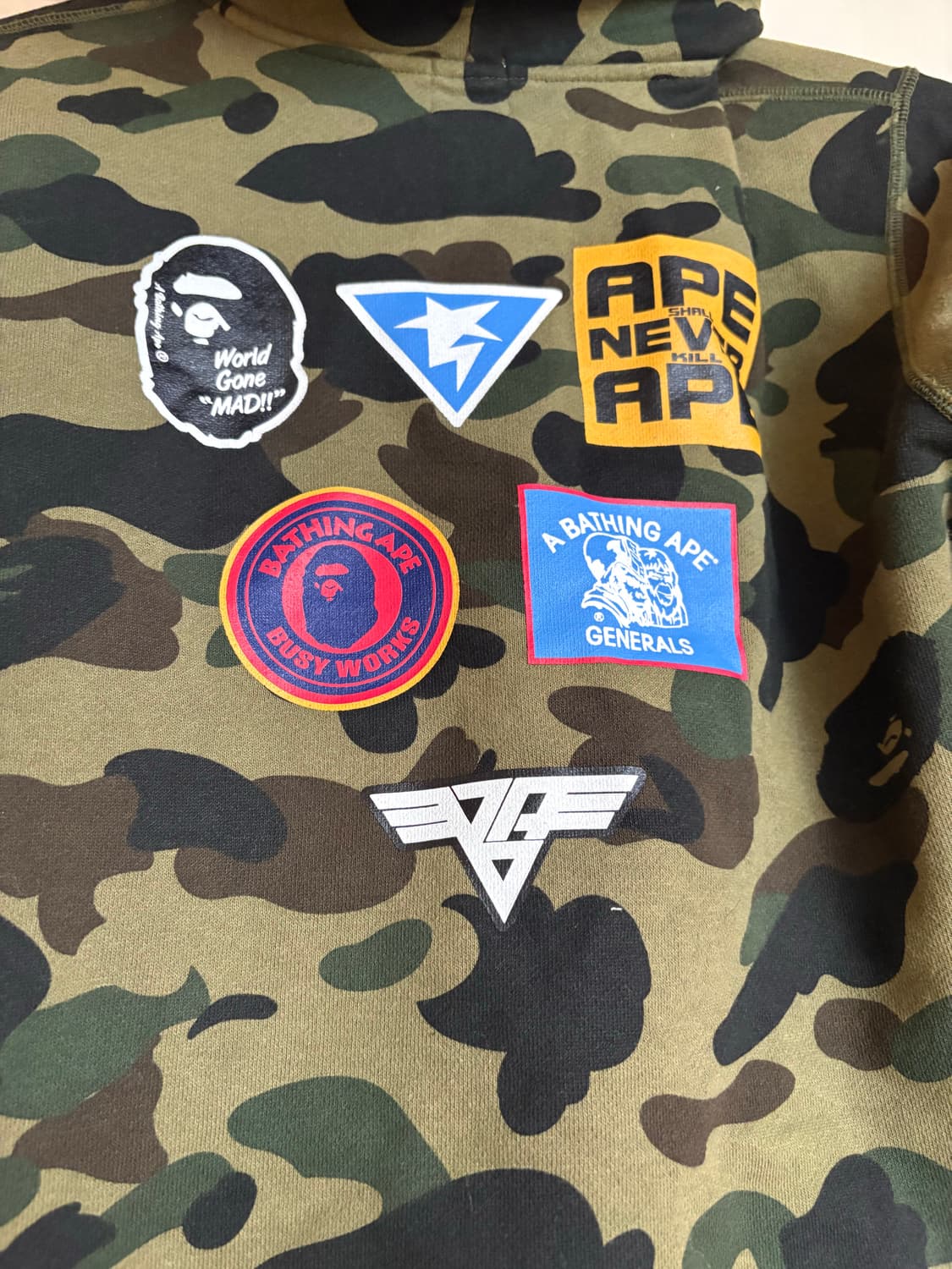 베이프 키즈 샤크 카모 후드집업 상품이미지3