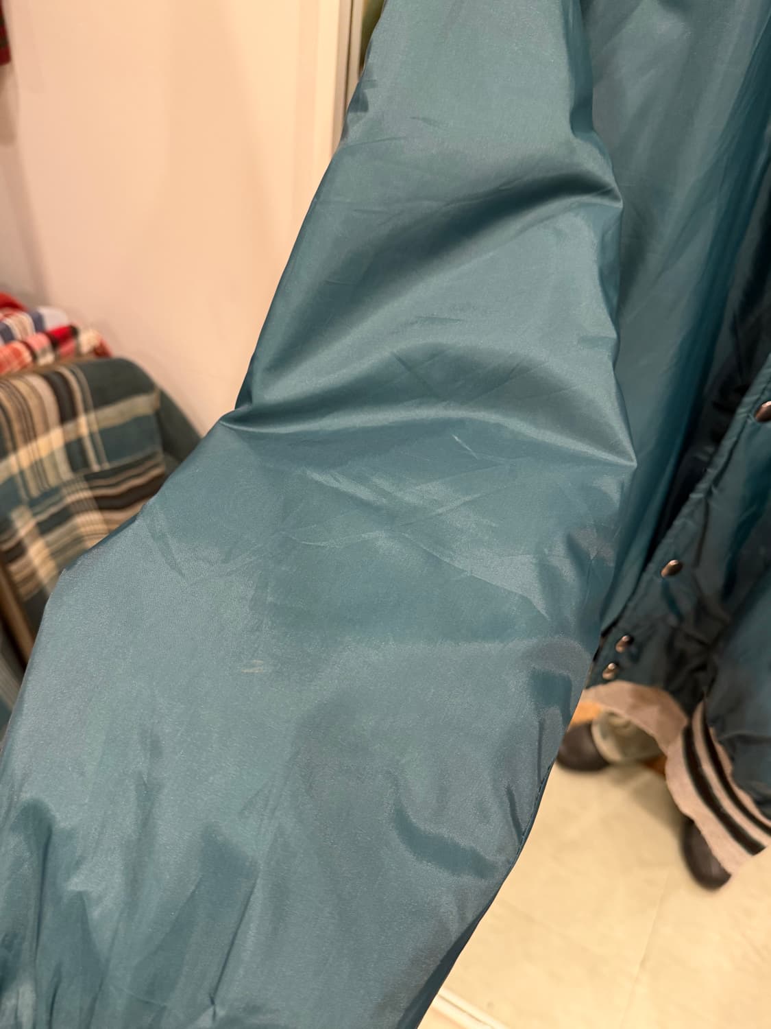 90s Athletic Works 스타디움 후드 바시티 자켓 (USA) 상품이미지8