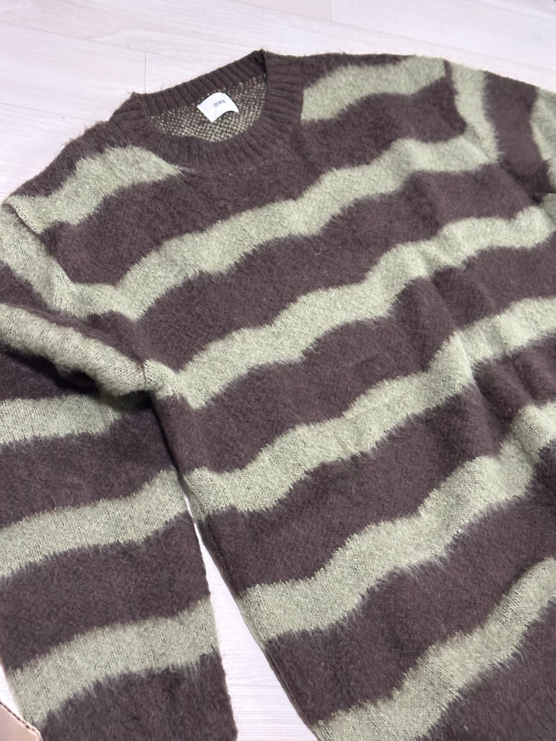 스프라이트 니트 상품이미지3