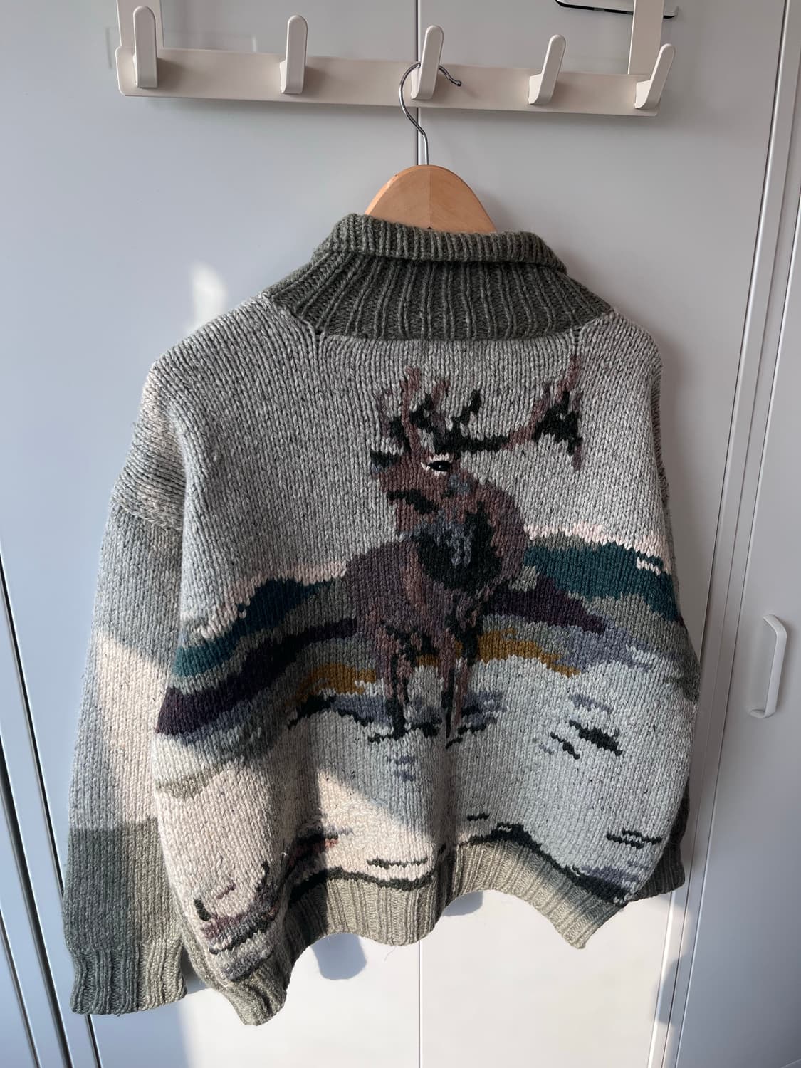 University shop 빈티지 사슴 풍경 코위찬 집업 상품이미지9