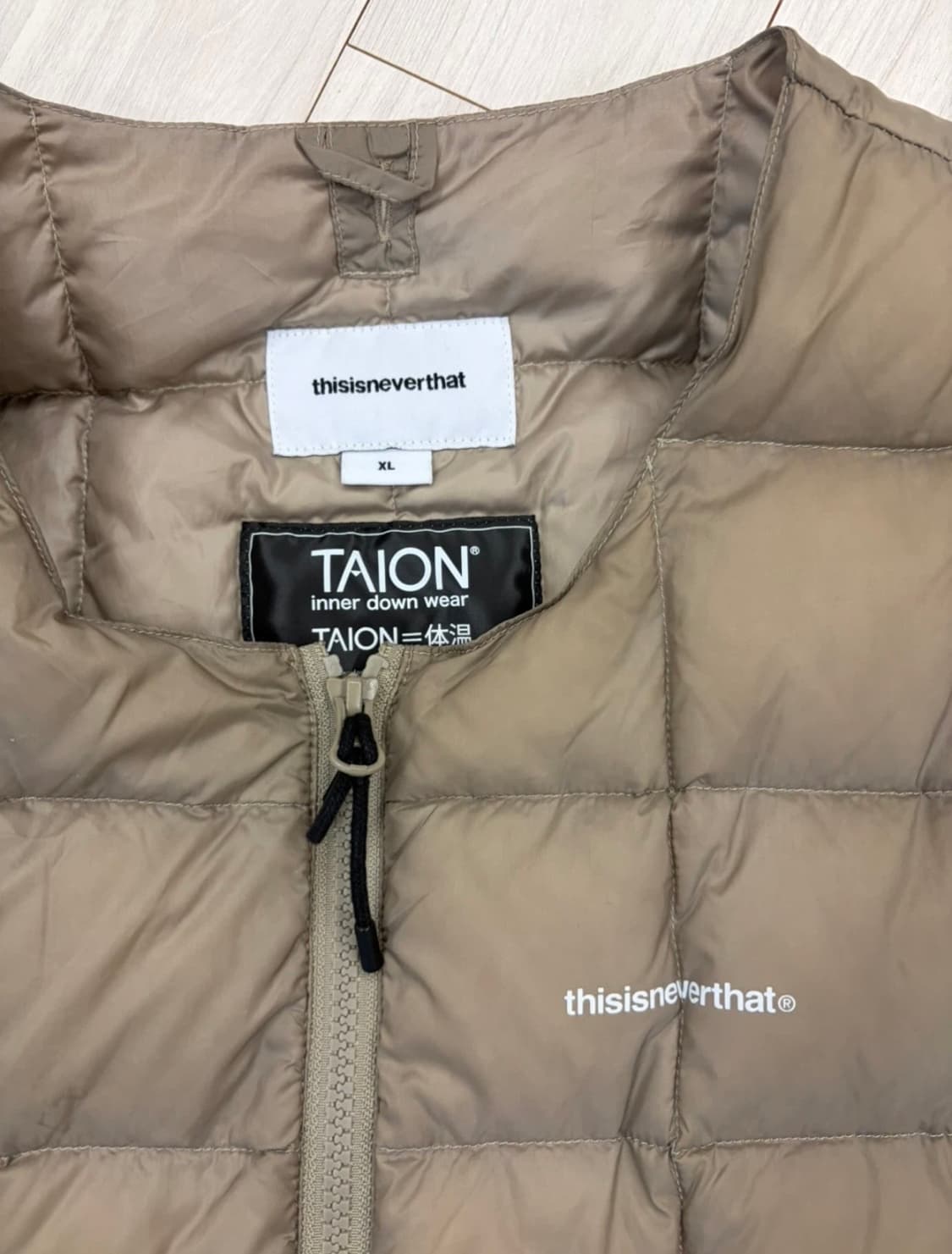 타이온 TAION x thisisneverthat 패딩 조끼 XL 상품이미지2