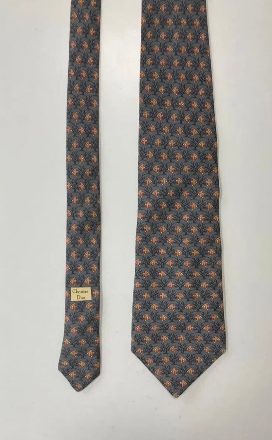 크리스찬디올 넥타이 상품이미지1