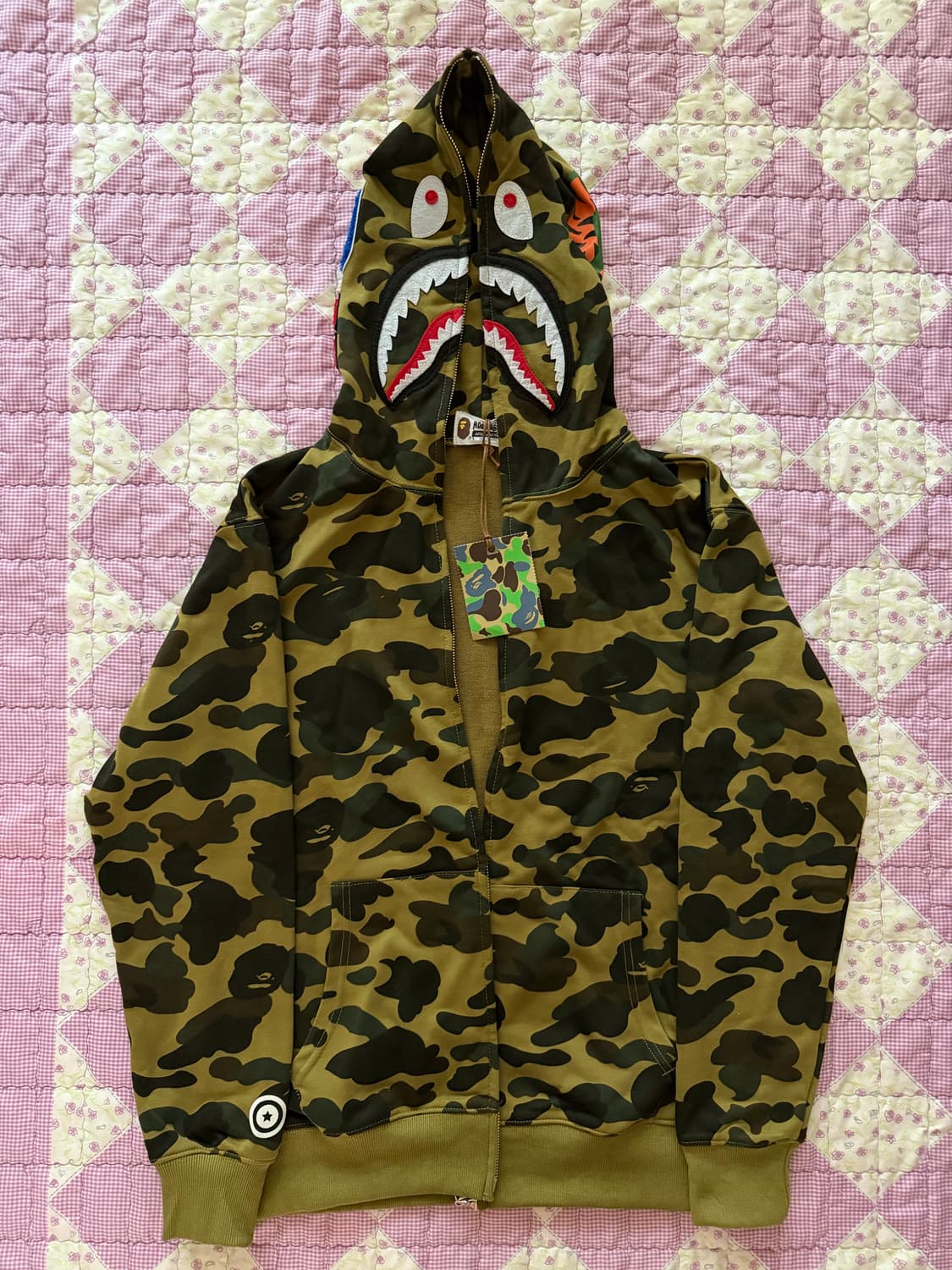 베이프 Bape 카모 샤크 후드 집업 상품이미지1