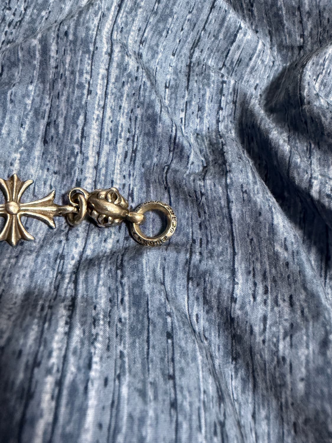 크롬하츠 원볼 타이니 CH 크로스 펜던트 단품 상품이미지2