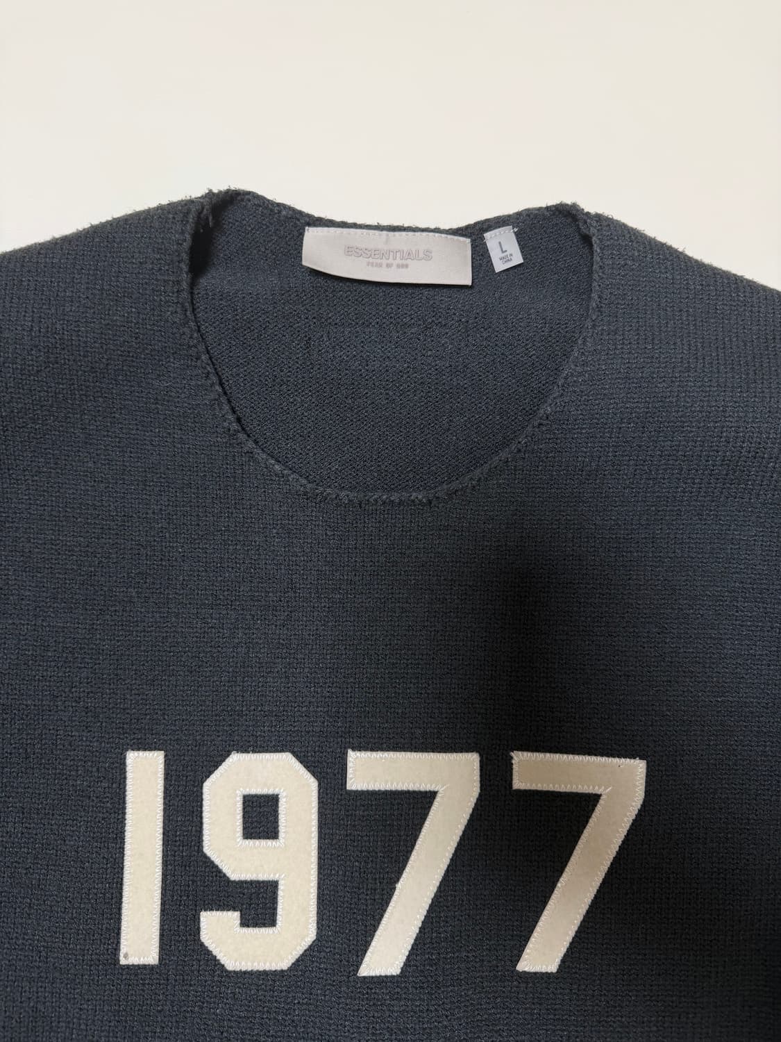 피어오브갓 에센셜 1977 로우 엣지 스웨터 아이언 L  상품이미지2