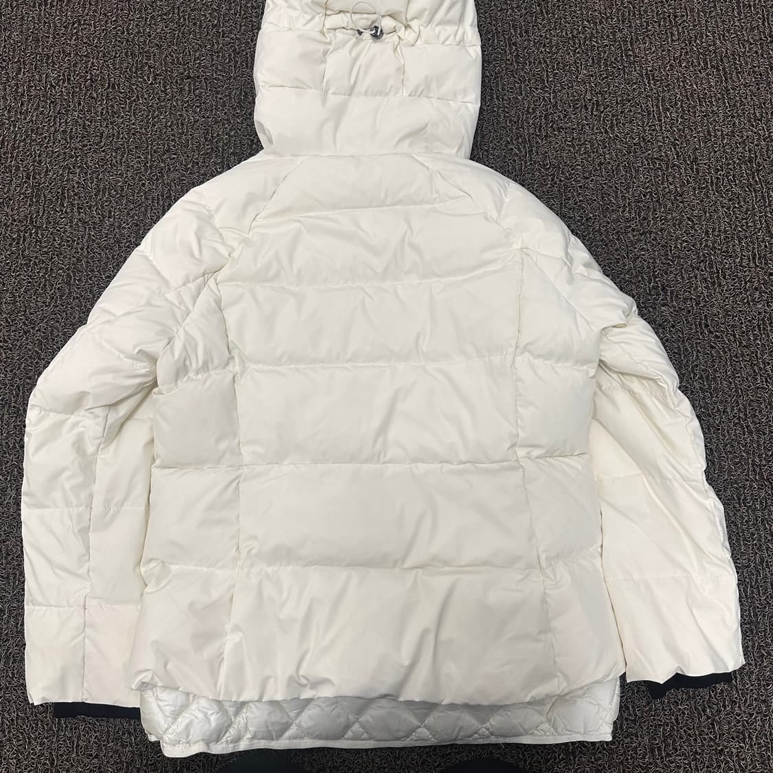 빈폴 여성 구스다운 후드 패딩 점퍼 100사이즈 상품이미지5