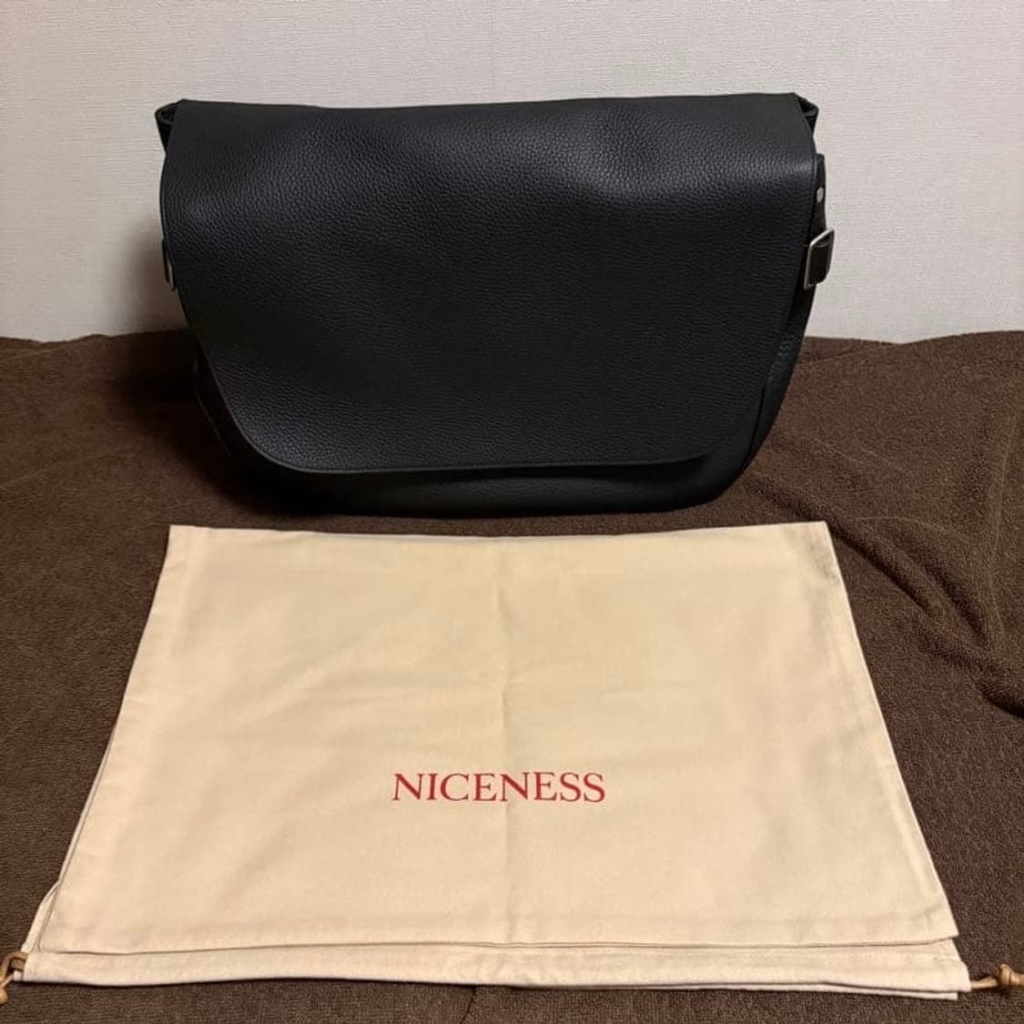 25aw L.HEFNER LEATHER POSTMAN BAG 상품이미지2