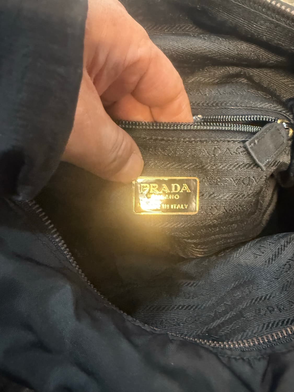 정품 프라다 나일론 퀄팅 체인 숄더백 팝니다 상품이미지7