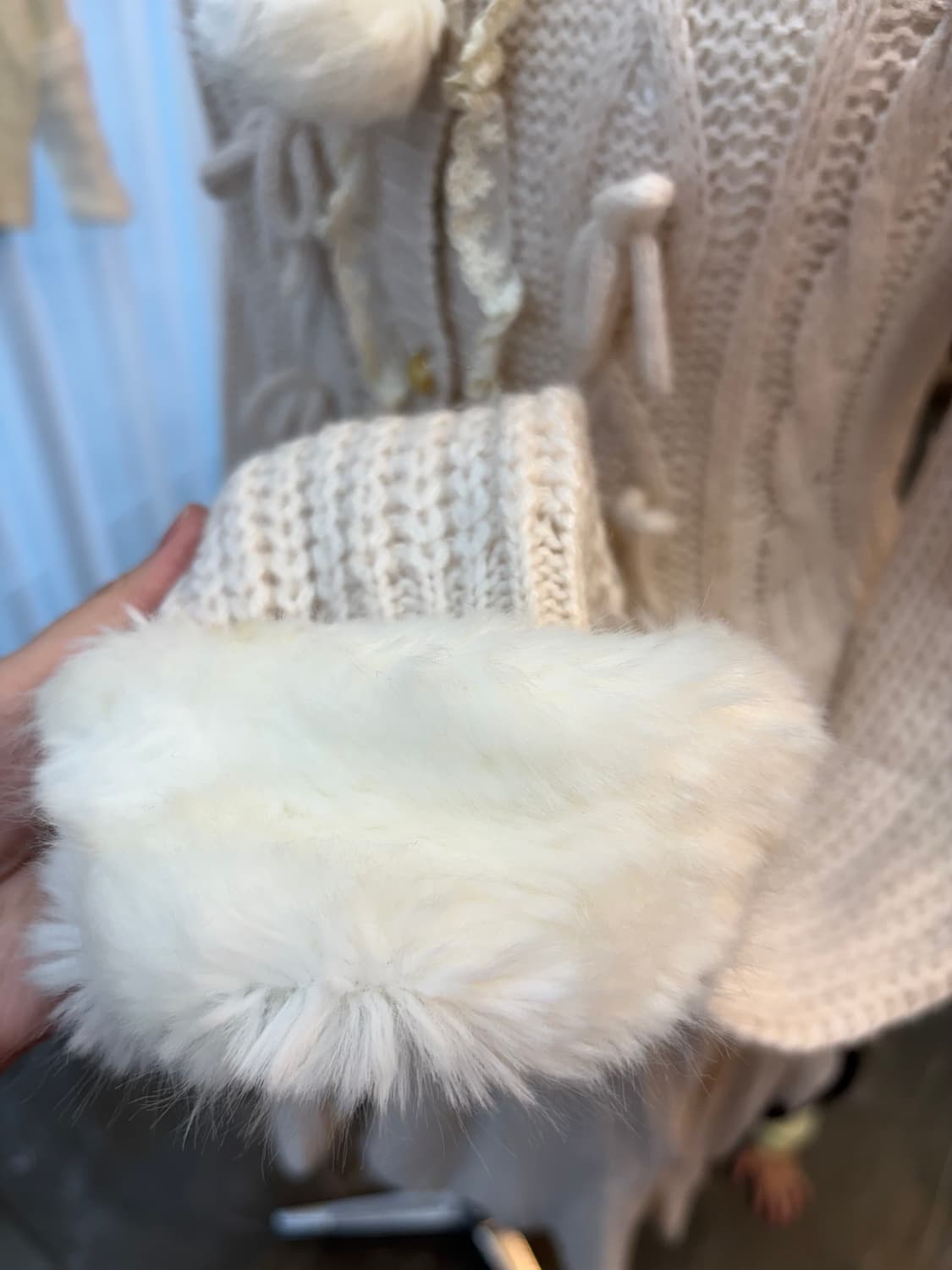 엑시즈팜 퍼 니트 롱가디건 상품이미지3