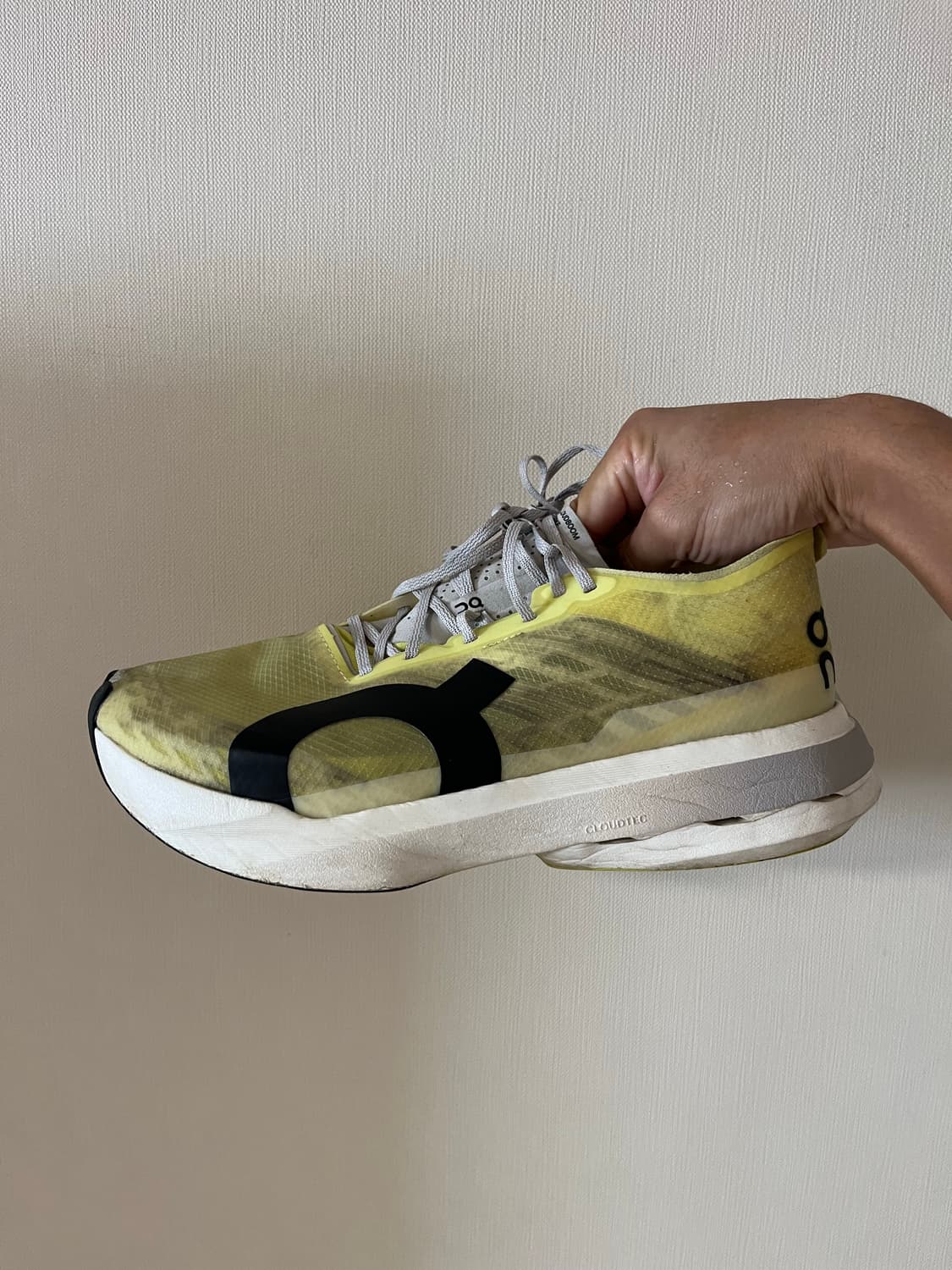 온러닝 클라우드붐 스크라이크 265 상품이미지1