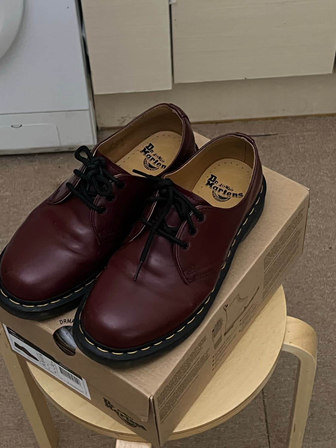 닥터마틴 1461 3홀 체리 레드 스무스 250 사이즈 상품이미지2