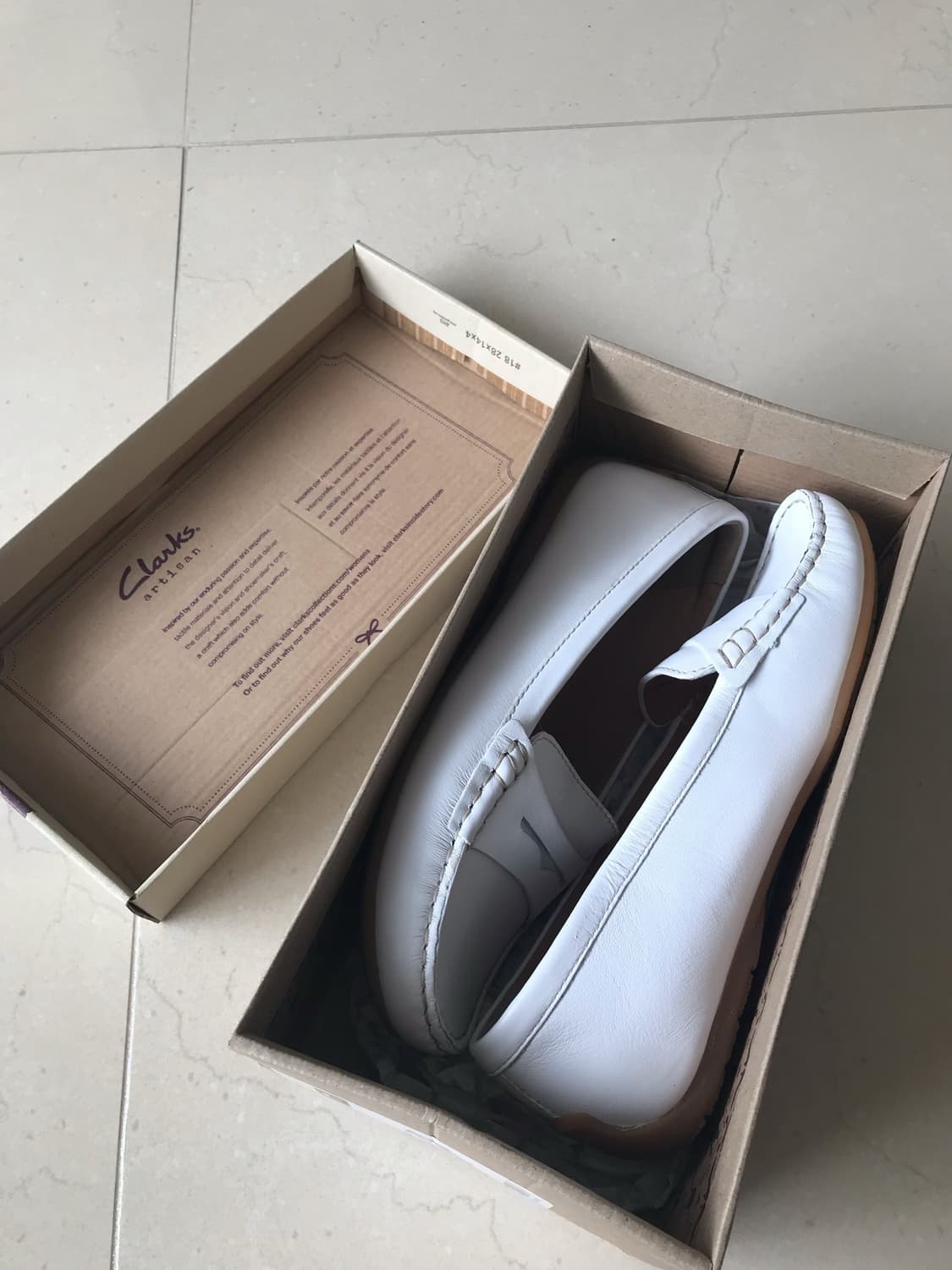 clarks 화이트 로퍼 상품이미지1