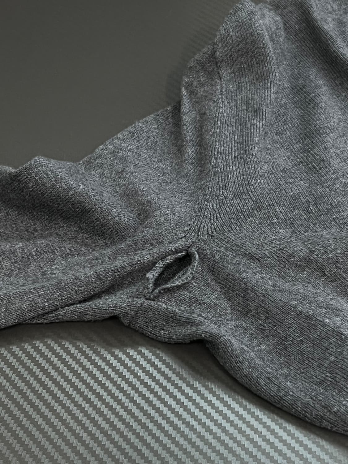 (M) 아베크롬비 자수로고 가디건 차콜 상품이미지5