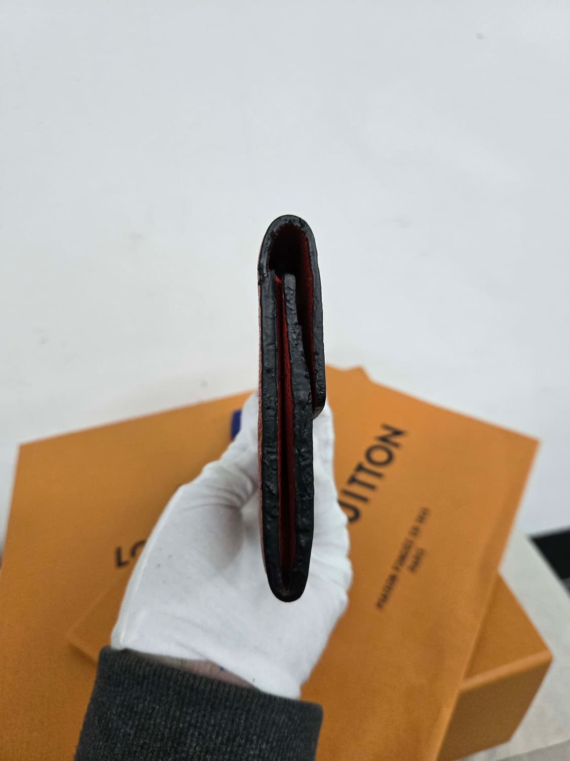 [보증서 정품] 루이비통 앙프레뜨 사라 장지갑 상품이미지4