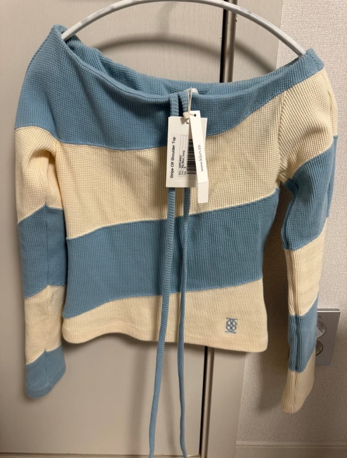 Kijun 키준 스트라이프 오프숄더 탑 상품이미지3