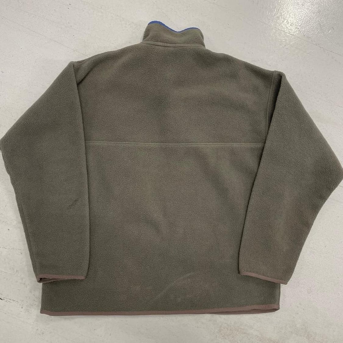 13FW 파타고니아 클래식 신칠라 스냅-티 플리스 풀오버 올리브 상품이미지4