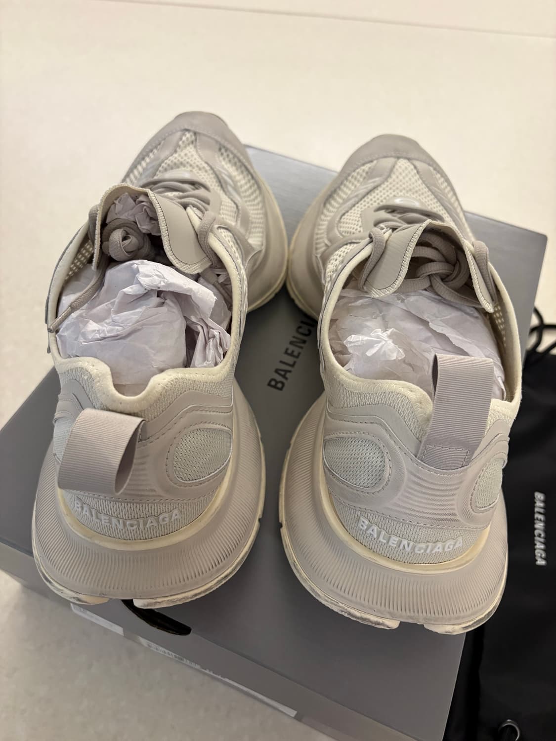 발렌시아가 서킷 베이지 43 새제품 상품이미지3