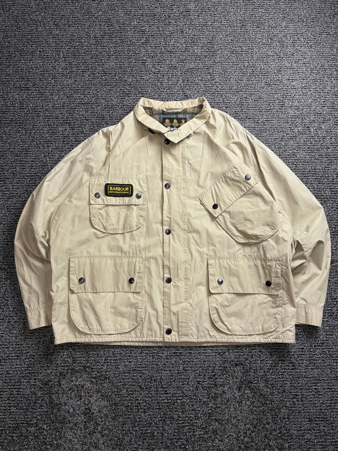 바버 인터네셔널 워터프루프&브리더블 왁스 자켓 2676 상품이미지2