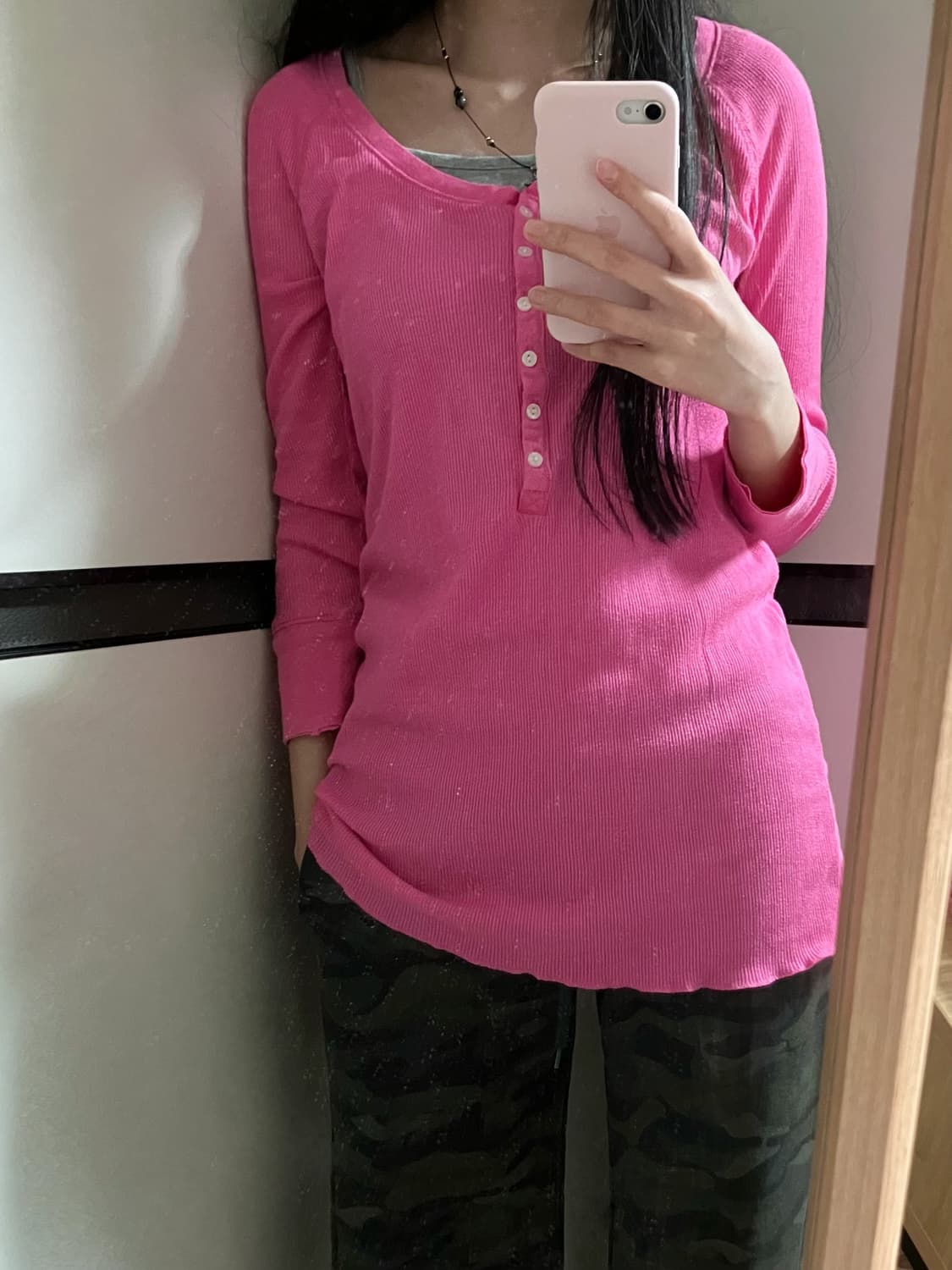 착샷o) y2k 빅토리아시크릿 PINK 헨리넥 롱슬리브 상품이미지4