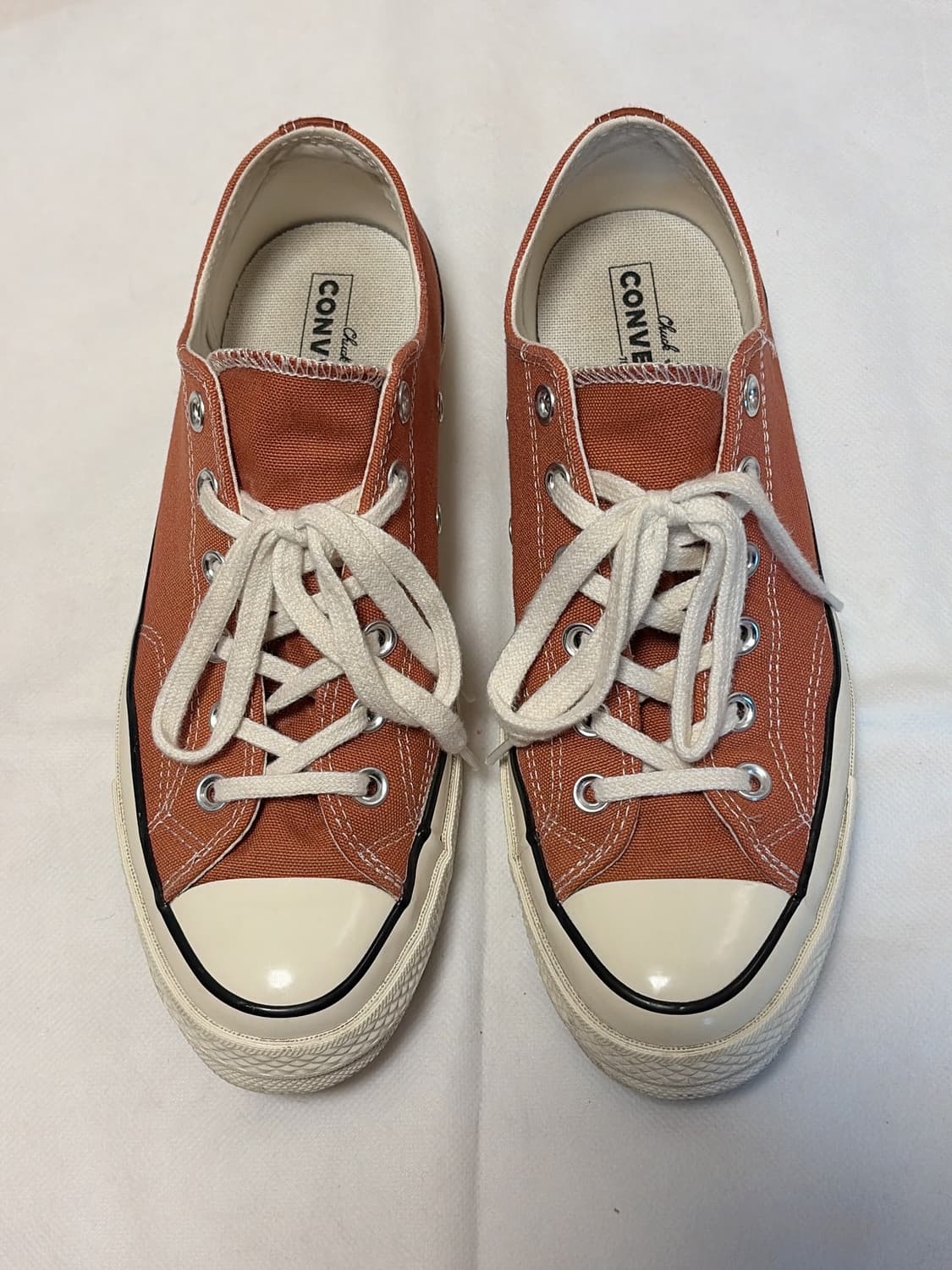 컨버스 척 70 로우 더스티 피치 255-260 사이즈 판매합니다. 상품이미지1