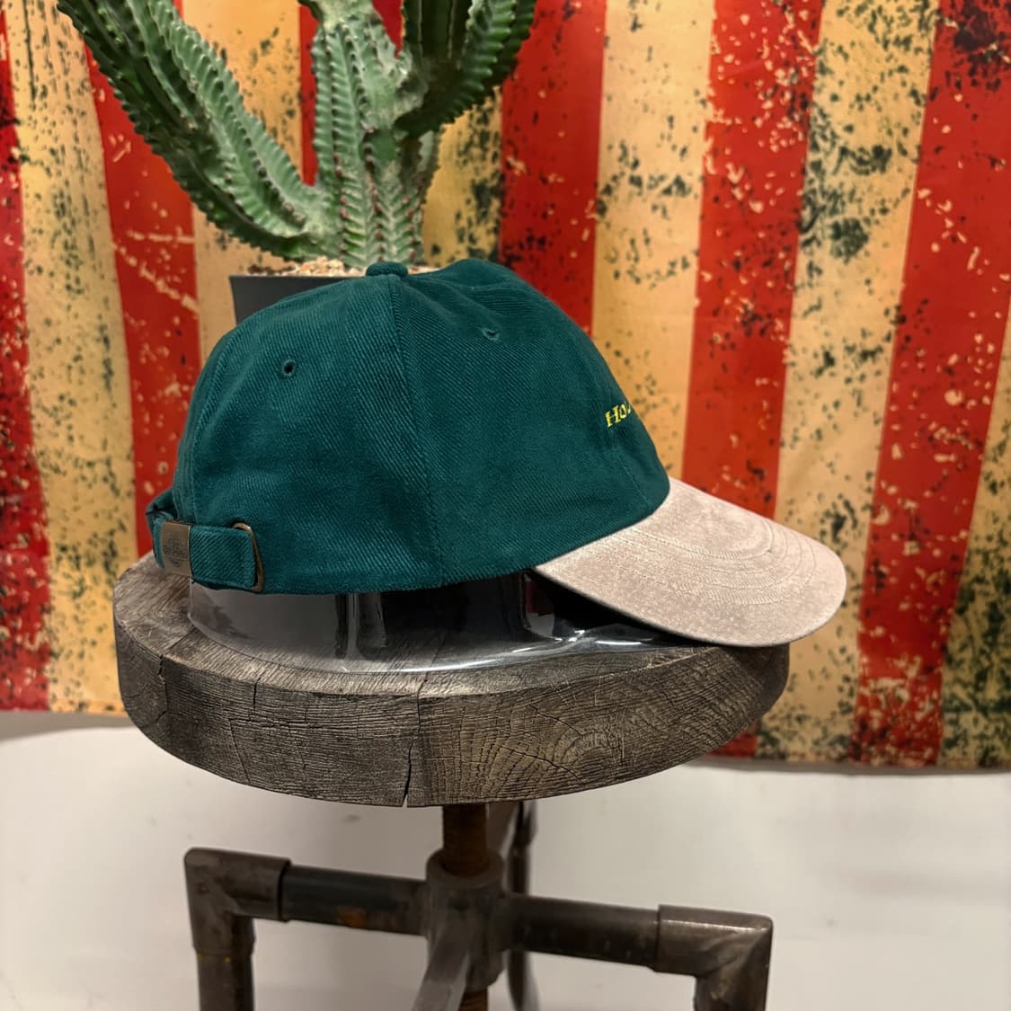 90s 홀랜드 앤 홀랜드 헤리티지 레터링 그레이 스웨이드 캡 N264 상품이미지3