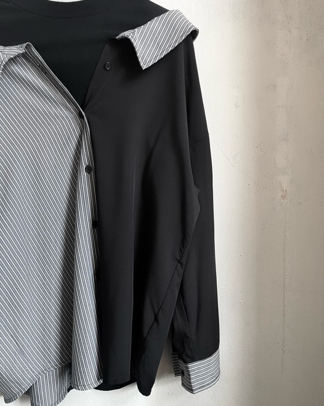 Radarista Gothic Shirt Sweat Layered Top 상품이미지7