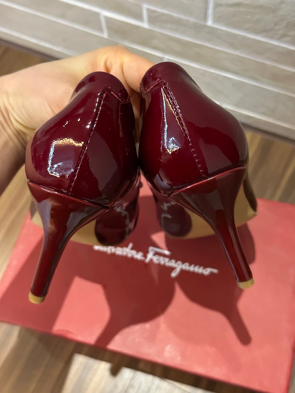 페레가모 버건디 펌프스  상품이미지5