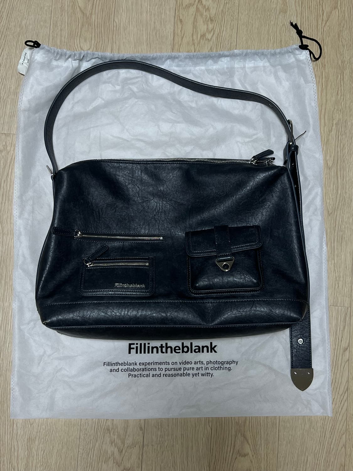 필인더블랭크 숄더백 Cabinet Bag (grey) 상품이미지4