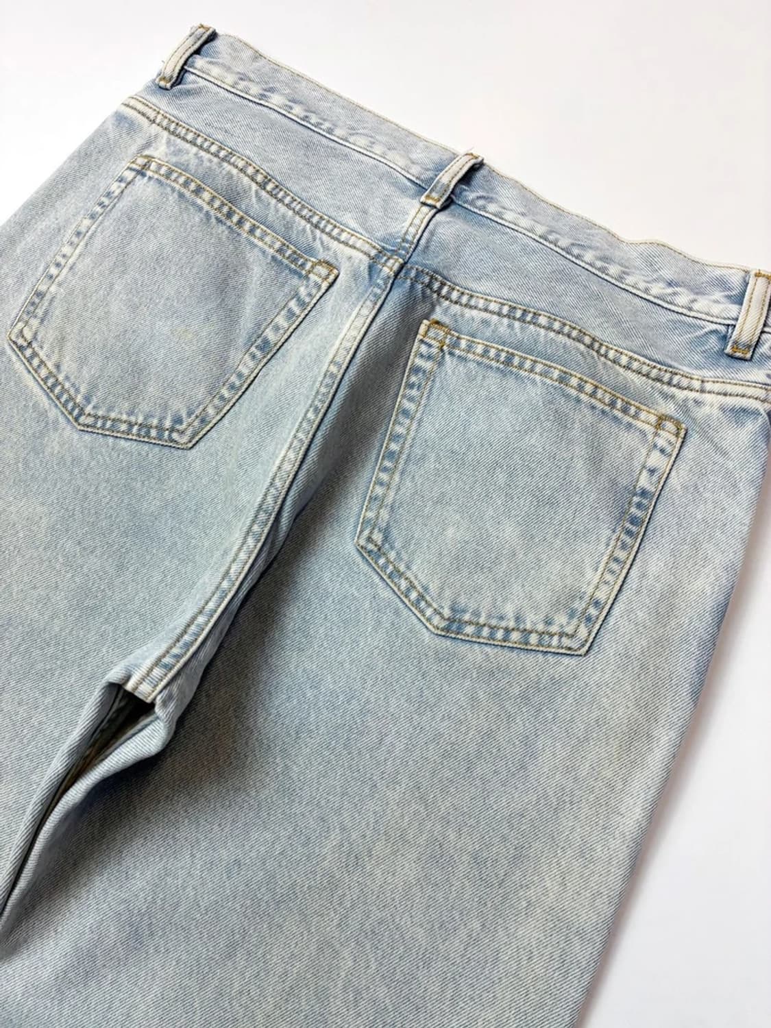 코스 COS 페이딩 테이퍼드 데님 팬츠 PN5453 상품이미지6