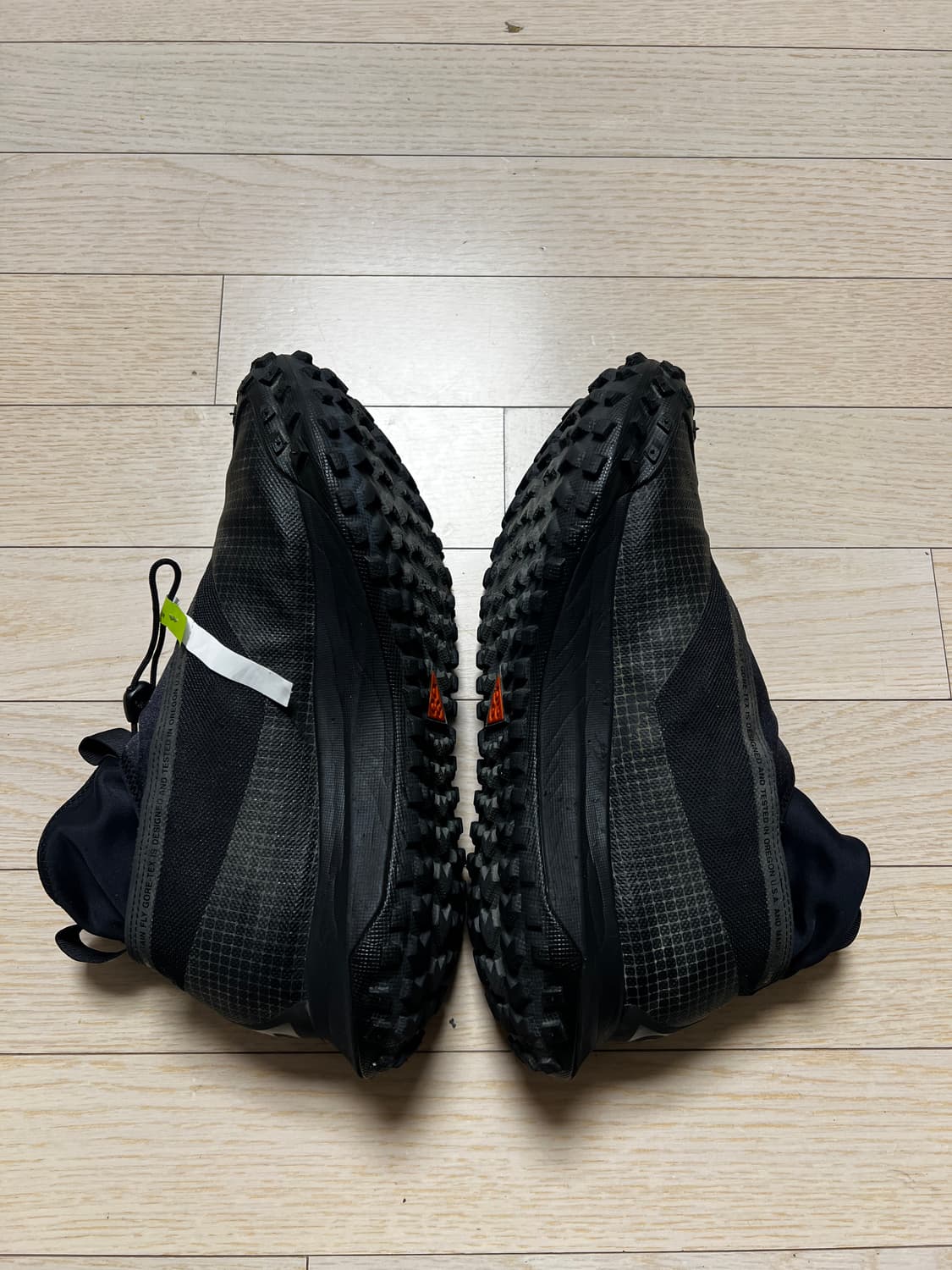 나이키 ACG 마운틴 플라이 고어텍스 270mm 상품이미지3