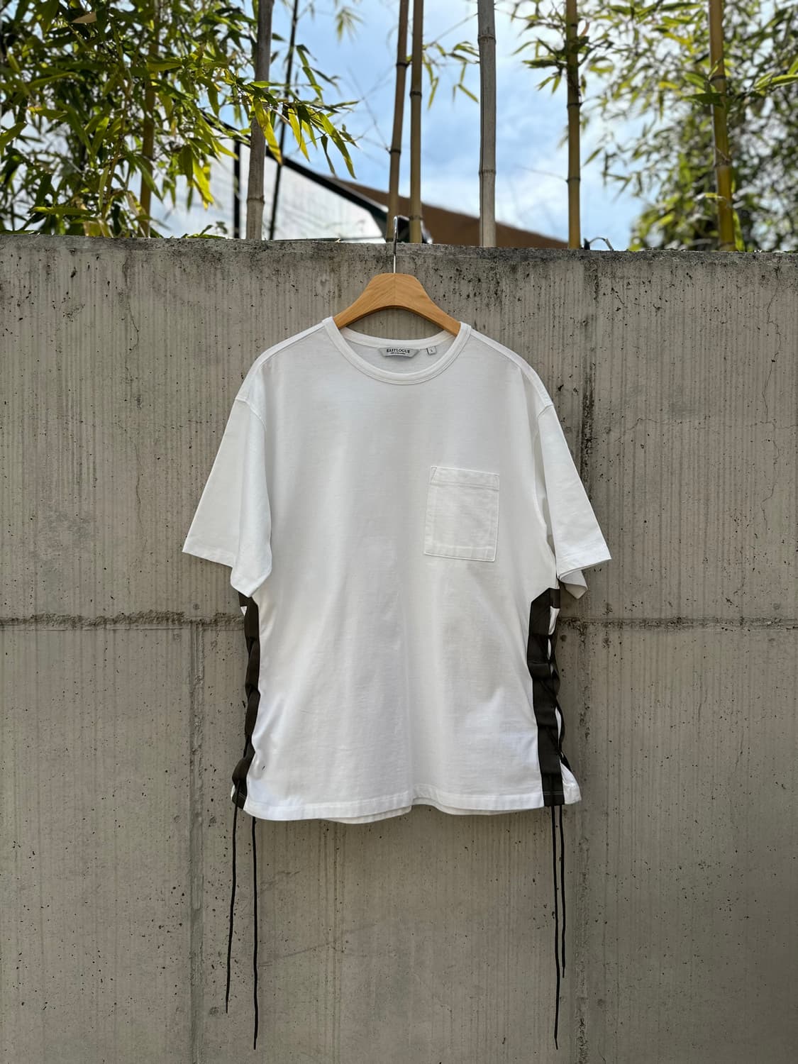 이스트로그 Flak T-shirt  상품이미지1