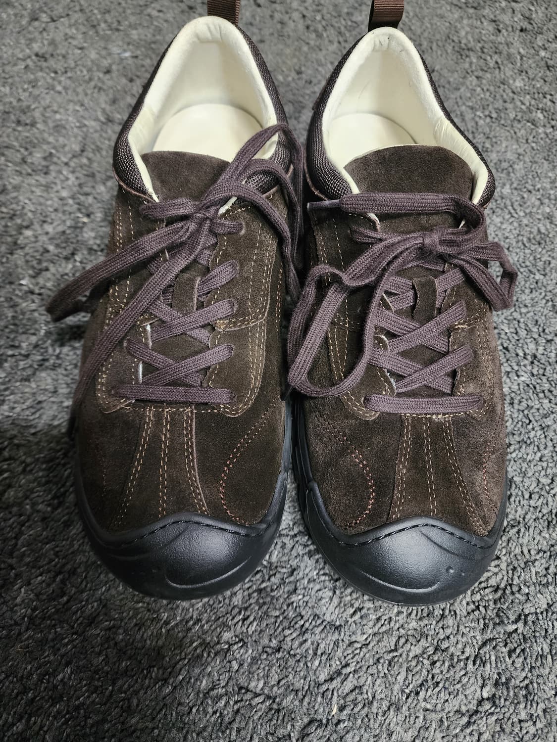 바토즈  브라운260 
상태최상
박스포함

 상품이미지4