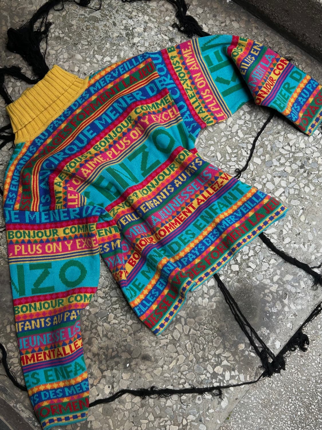 *rare* 1990s kenzo 레트로 키치 패턴 니트 상품이미지2