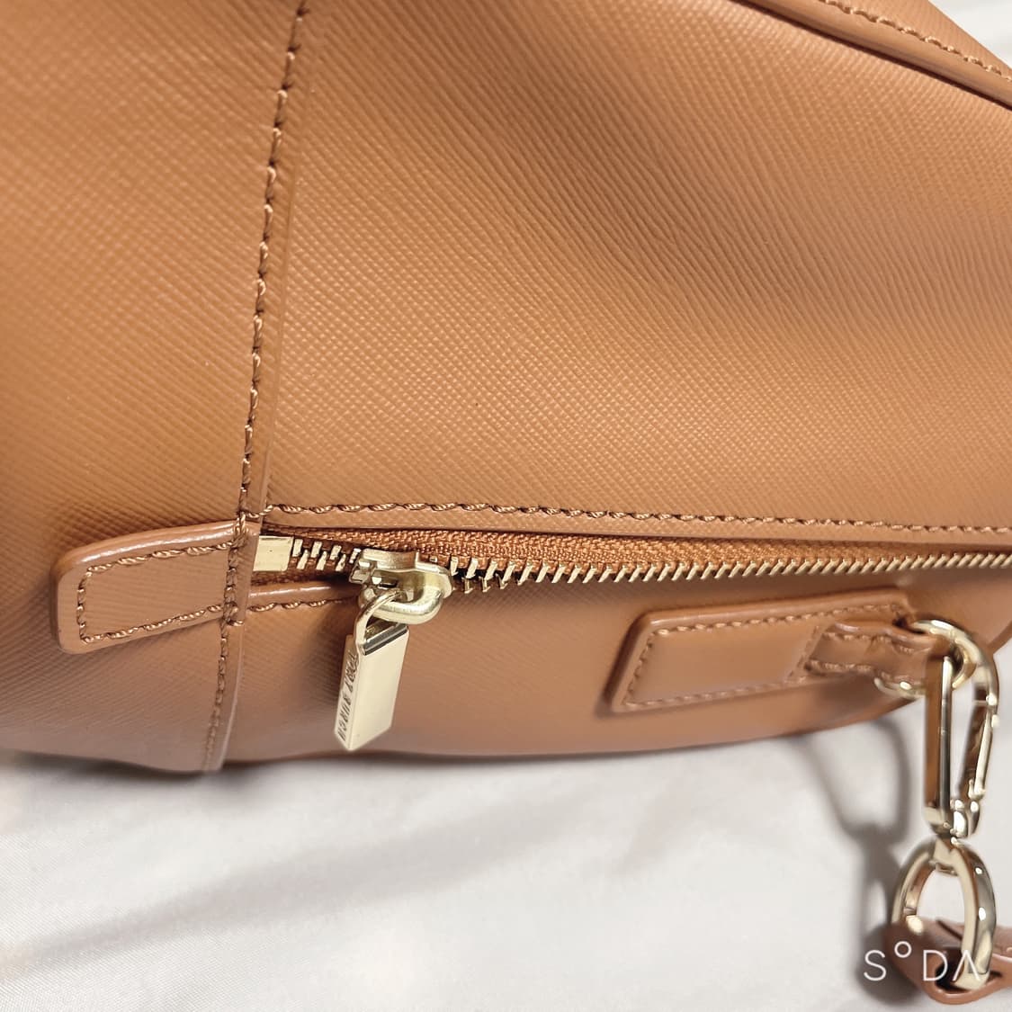 토리버치 브라운 토트백 상품이미지5