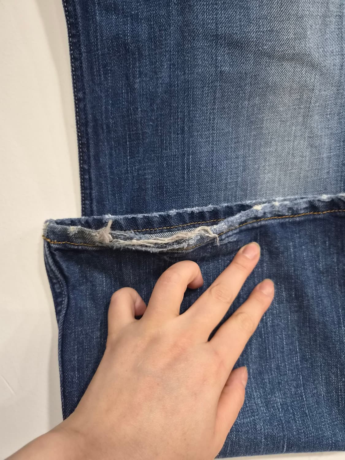 4)디젤 청바지 블루 워싱 부츠컷 상품이미지4