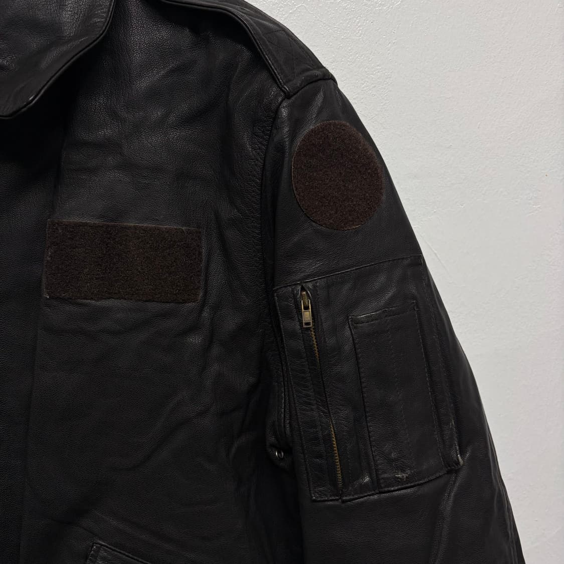 국군 플라이트 레더자켓 2 상품이미지4