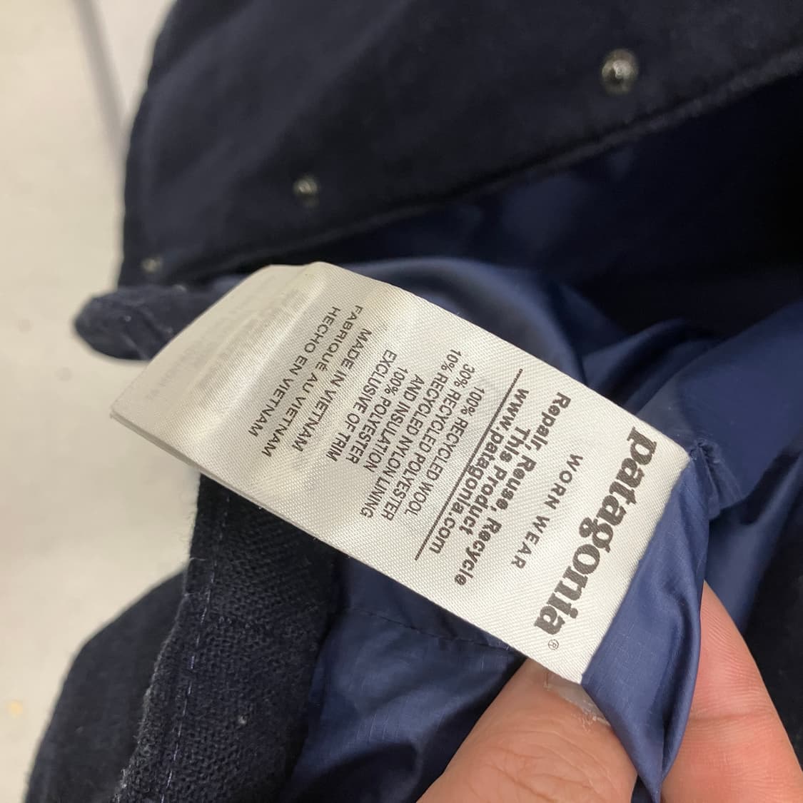 파타고니아 리사이클 네이비 울 봄버 자켓 상품이미지5