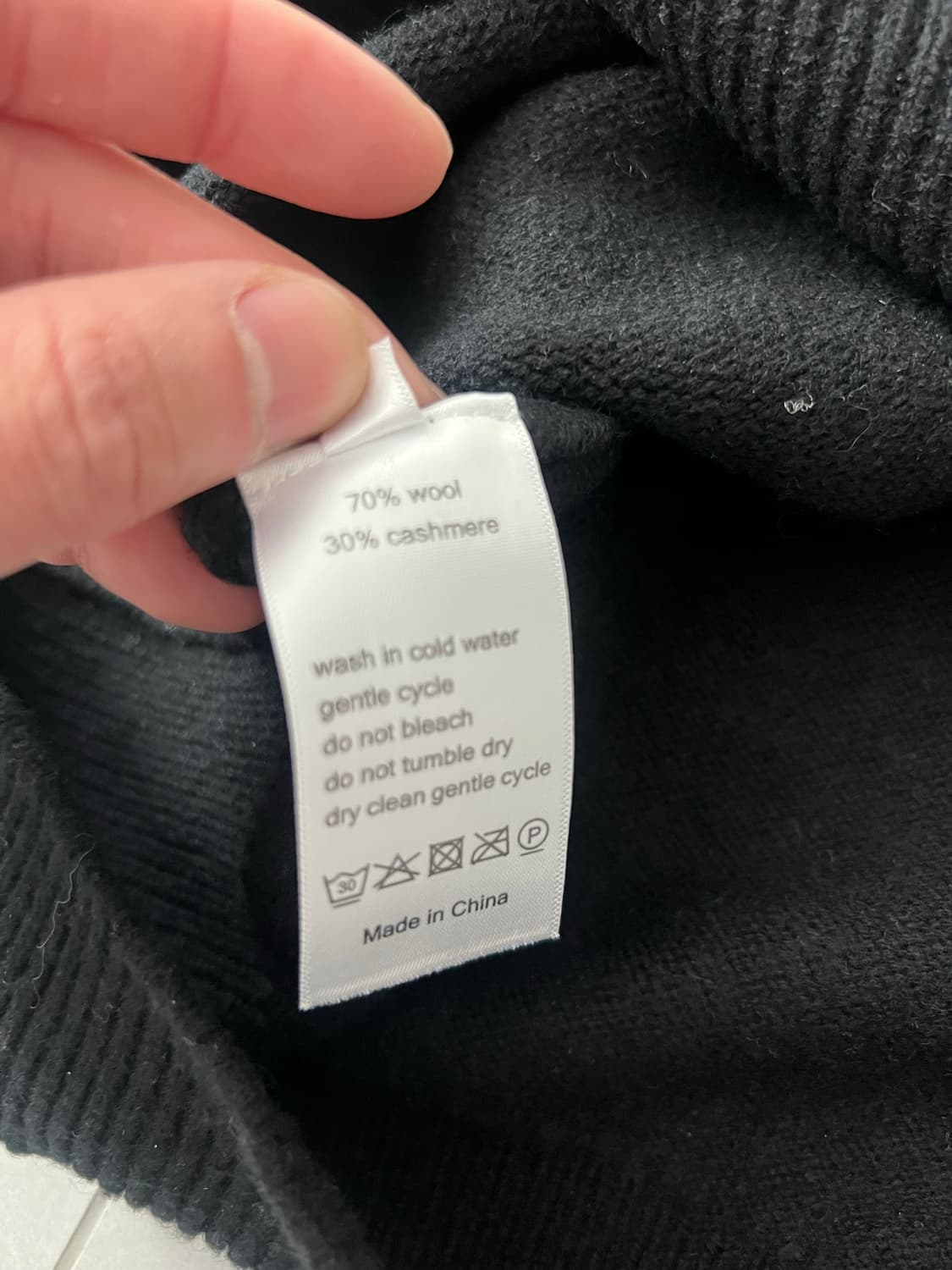 랜덤아이덴티티 울캐시 니트 블랙 XL 상품이미지6