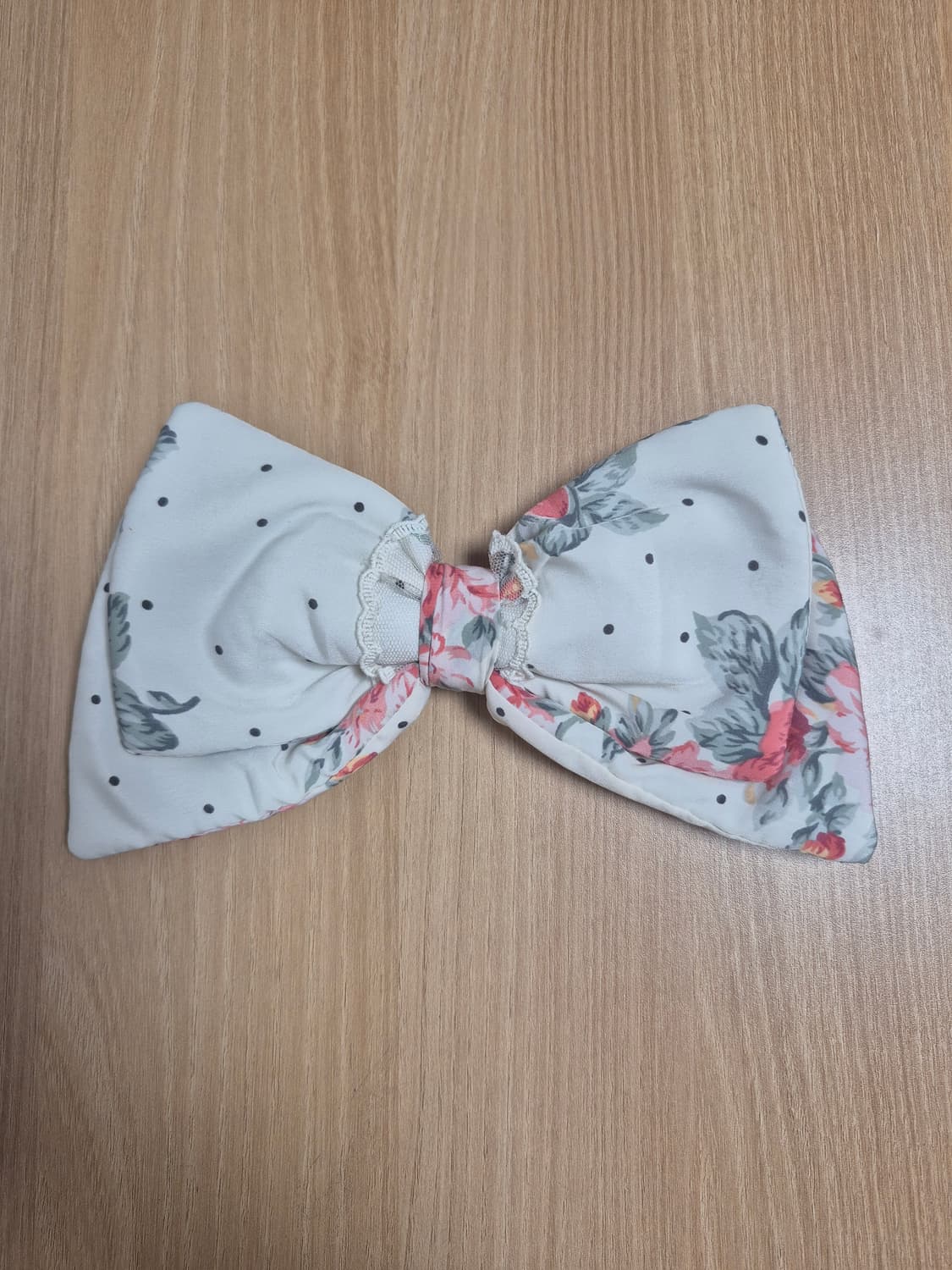 리즈리사 플로럴 리본브로치 아이보리칼라 상품이미지1