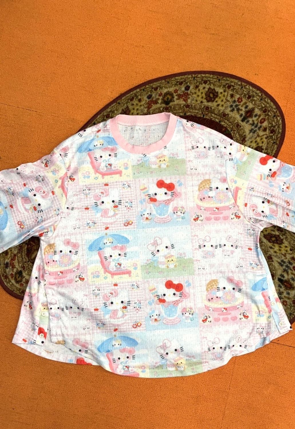 키티 니트 반소매 티셔츠 상품이미지2