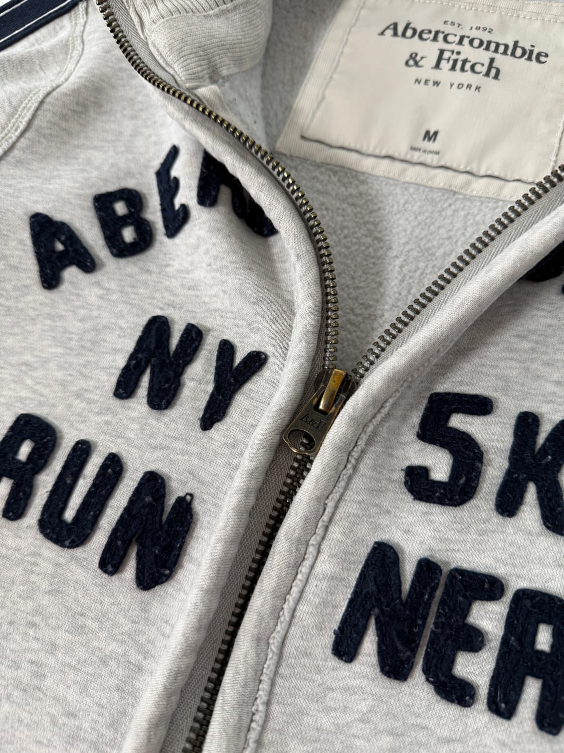 아베크롬비 루즈핏 빅패치로고 해비스웻 집업 상품이미지3