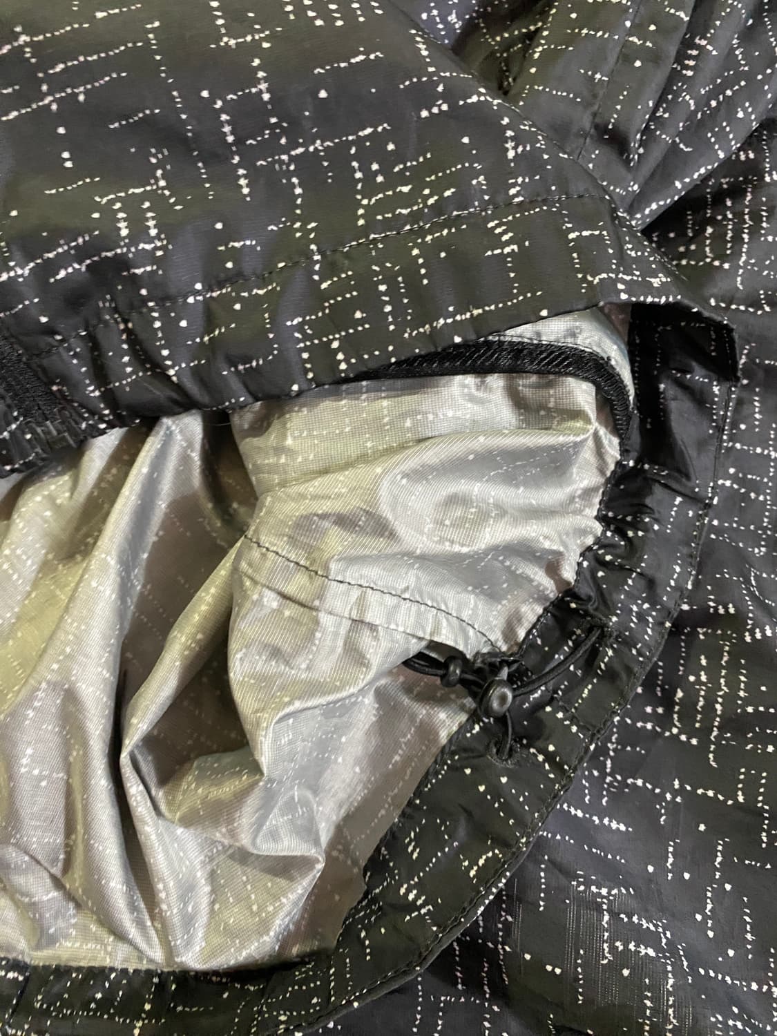 밀레 바람막이 자켓 블랙 패턴 (105) 상품이미지7