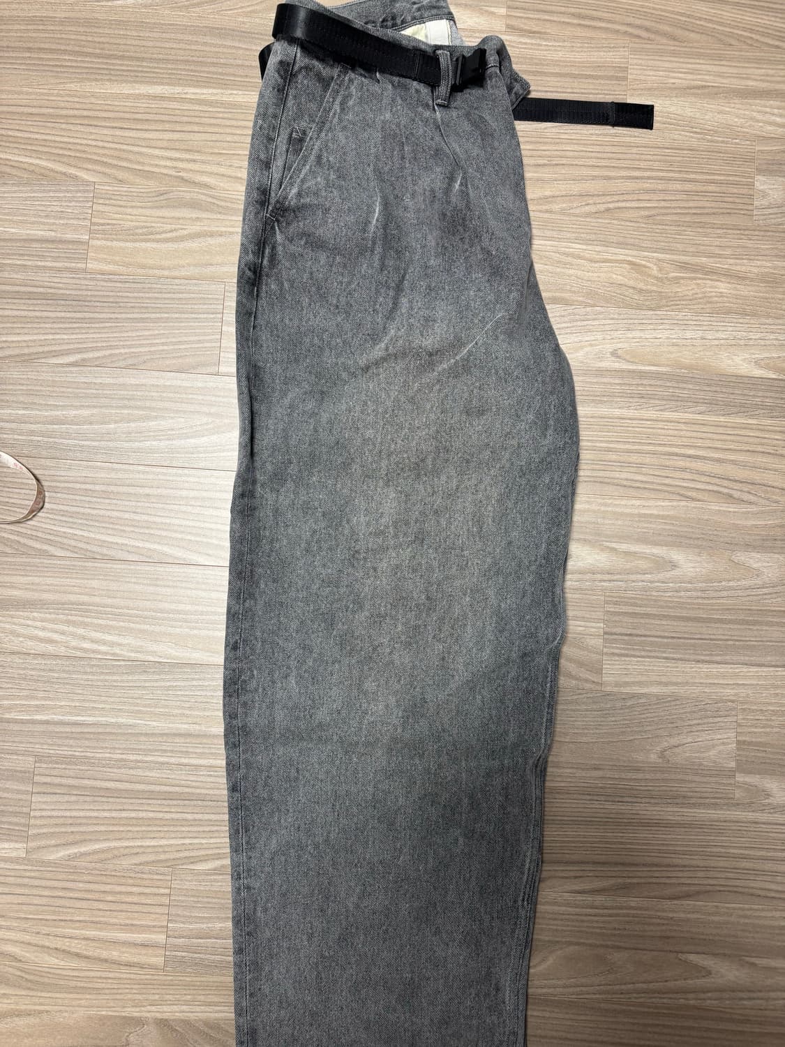 24fw 모이프 와이드데님 블리치드블랙 상품이미지3