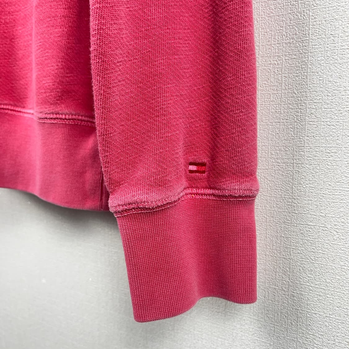 타미힐피거 가먼트 다이드 포켓 맨투맨 M-L 상품이미지6