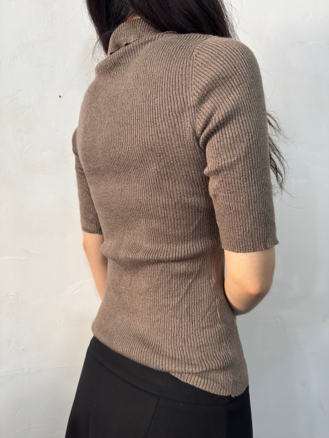 b.k.m.s button glitter slim top 상품이미지3