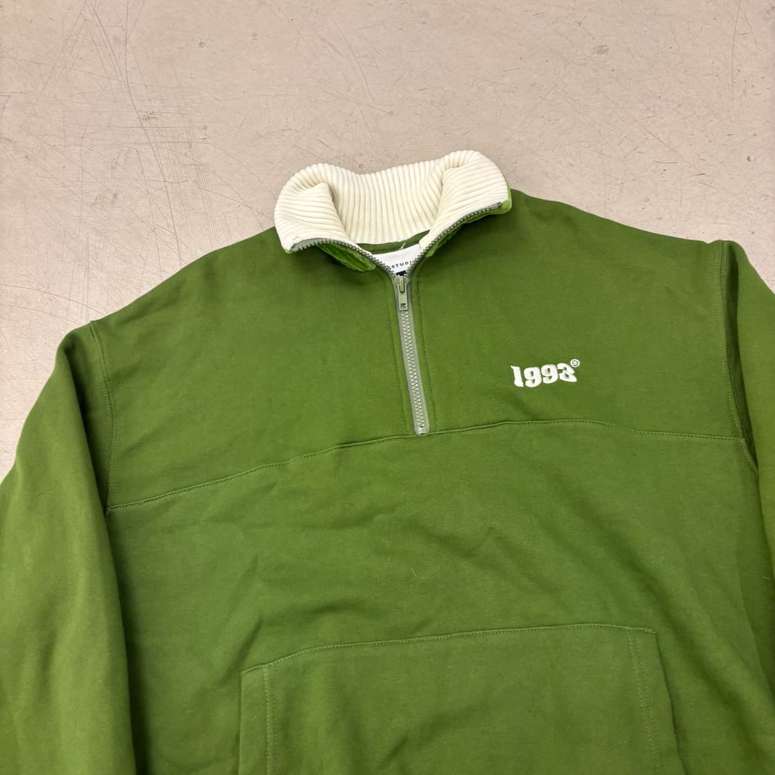 1993스튜디오 그린 하프집업 맨투맨 상품이미지2